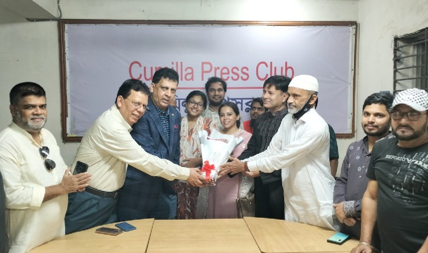 কুমিল্লার কর্মরত সাংবাদিকদের সাথে শরাফাত হোসেন বাবুর মতবিনিময়